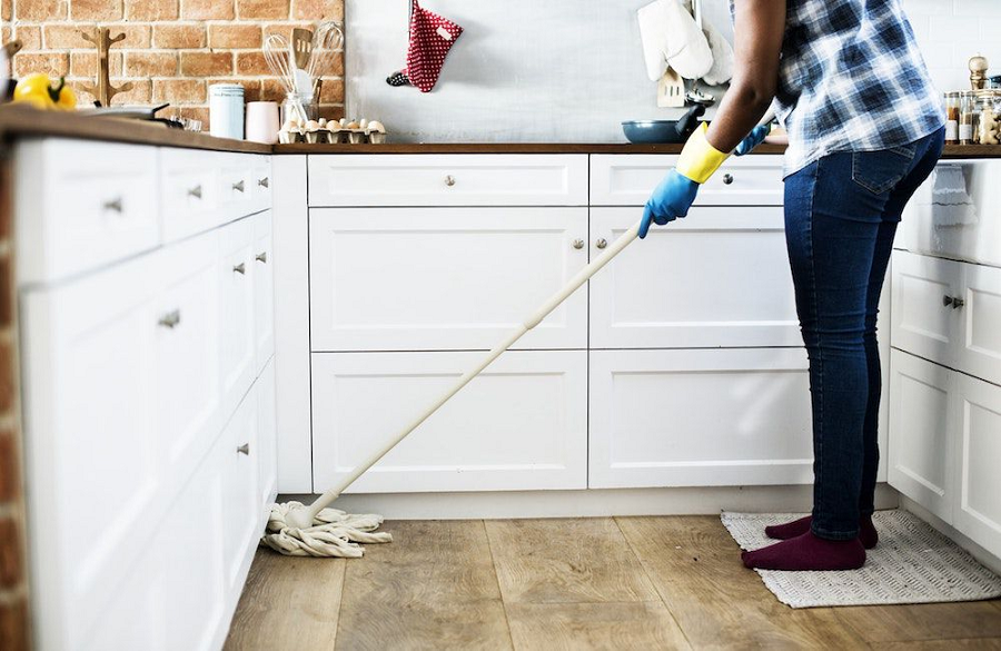 How to clean a House step by step – Complete checklist 2021