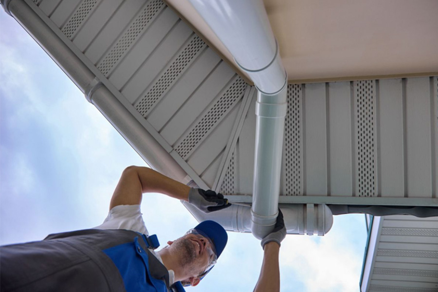 Gutter Replacement in Fairfax, VA from Hearthstone Home Improvement