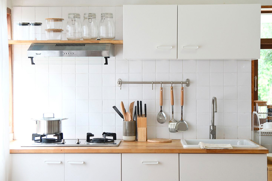 Ways To Decorate Your Small Kitchen Space