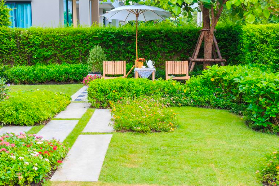 Top 5 Lawn Decoration Ideas to Consider
