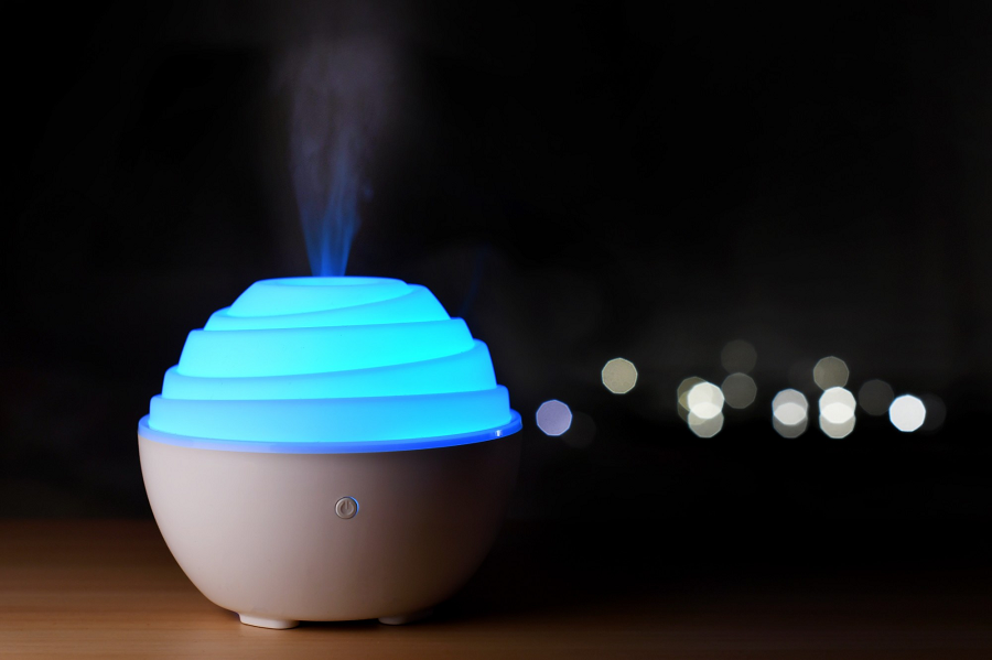 Why You Should Use an Essential Oil Diffuser