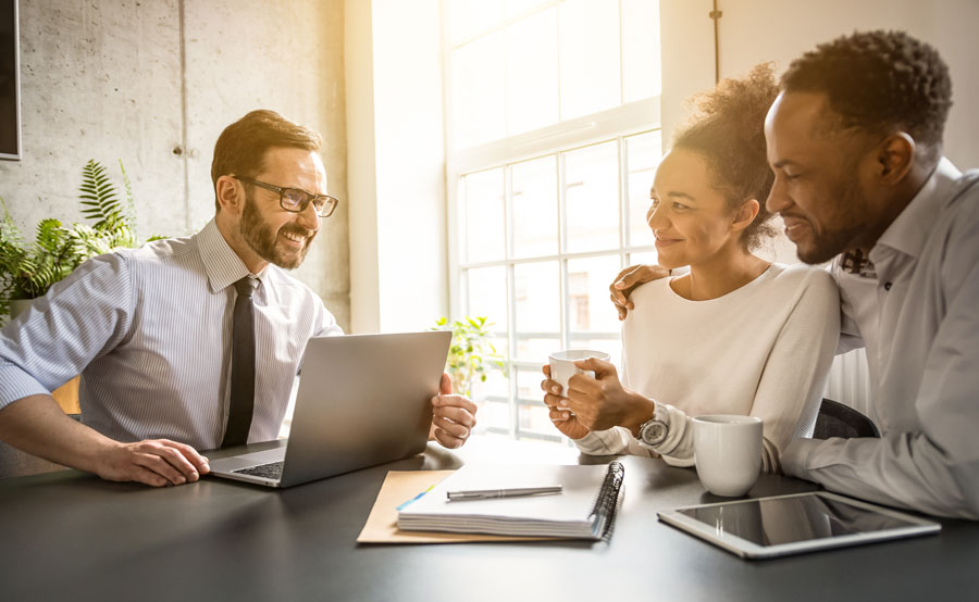 Realtor: The Role, Responsibilities, and How to Choose the Right One Realtor: The Role, Responsibilities, and How to Choose the Right One