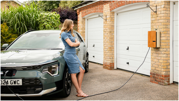 Benefits of Pairing Solar With EV Charging at Home